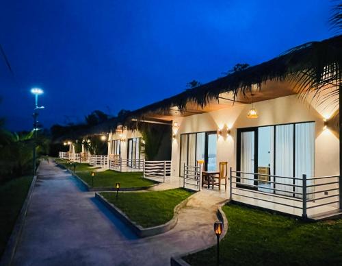 Kampot Complejo | PalmTown Boutique & Suites