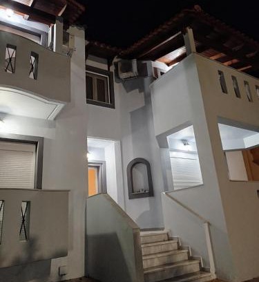Artemisio Casa | Panagio House
