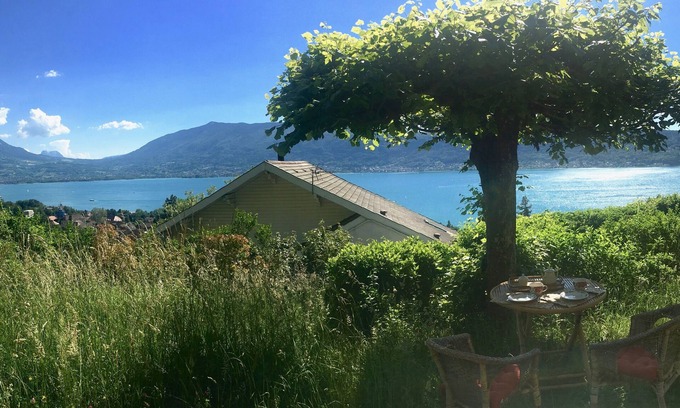 Veyrier-du-Lac Casa | Vista panorámica sobre el lago de Annecy