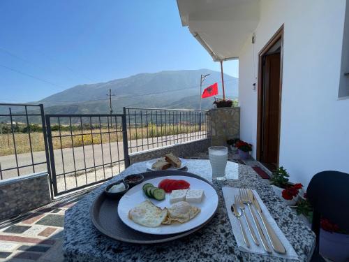 Albania Casa | PANORAMIC VIEW Xhanari Guesthouse Tepelene