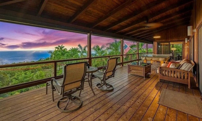 Captain Cook Casa | Papa Belle 3.5 Acre Estate w/Pool, Spa, Epic Ocean Views, and Orchard