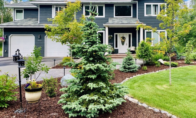 Anchorage Casa | Finca de lujo a 20 minutos de Anchorage con bañera de hidromasaje. Genial para grupos. Duerme 14!