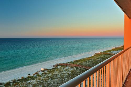 Navarre Beach Apartamento | Paradise Found Direct Gulf Front 2 bedroom Condo