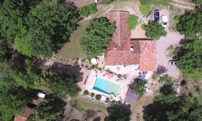 Claviers Villa | Atención € 1500 semaine du 18 Août pour grande villa avec piscine, spa et clime