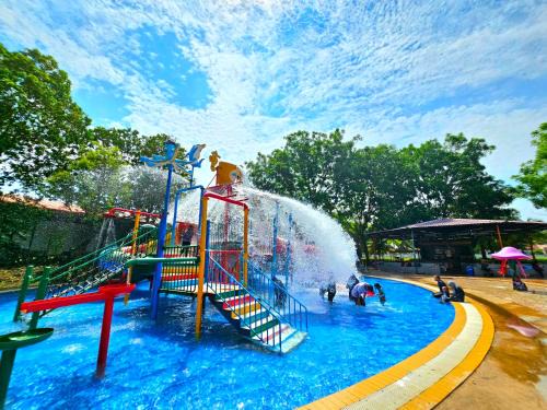 Malacca City Apartamento | Paragon Water Themepark Suites Melaka by GGM
