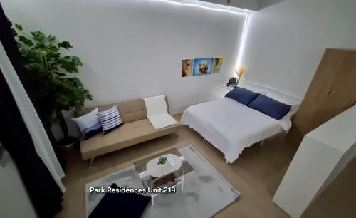 Santa Rosa Apartamento | PARK RESIDENCE Unit 219, SM City Santa Rosa, Laguna, by SMDC
