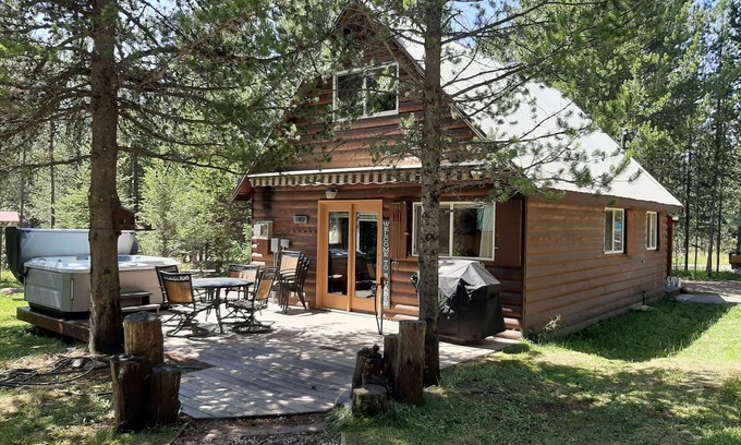 Island Park Cabina | Tío Tom s Cabin, 5 camas, 30 millas a Yellowstone,
