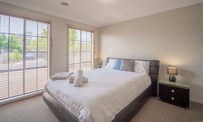 California Gully Casa | Parkside Family Home