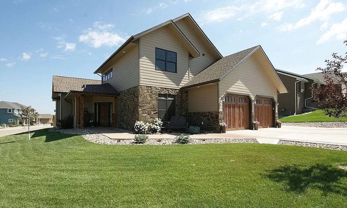 Rapid City Casa | Parkside Paradise | Spacious home in Rapid City with fireplace, grill, and W/D