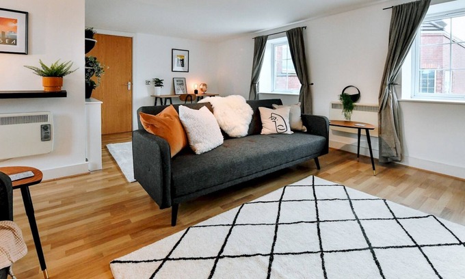 St. Thomas Apartamento | Pass the Keys | Bays Reach - Stylish 2 bed apartment with parking