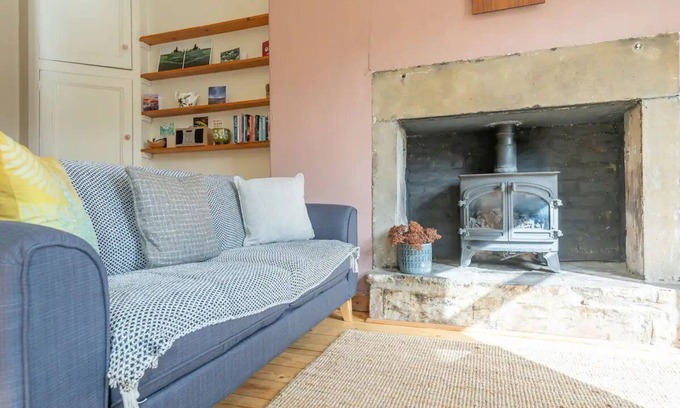Wadsworth Casa | Pass the Keys | Family Haven -Amazing Views-Heart of Hebden Bridge