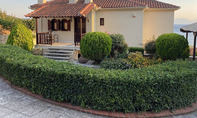 Lefokastron Casa | Pathway to the sea