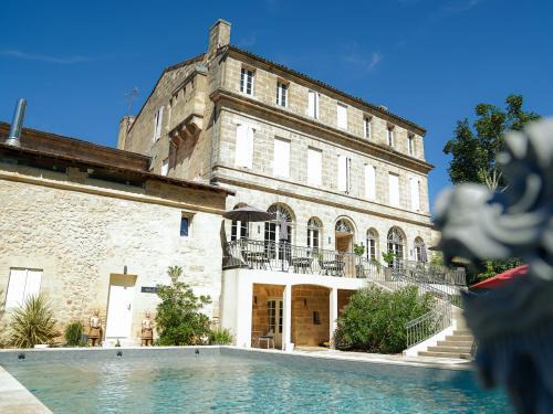 Lussac Cama Y Desayuno | Pavillon des Millésimes, Piscine & SPA