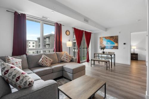 Niagara Falls Apartamento | Peaceful 2BR Retreat with parking Situated 7 Mins to the Falls