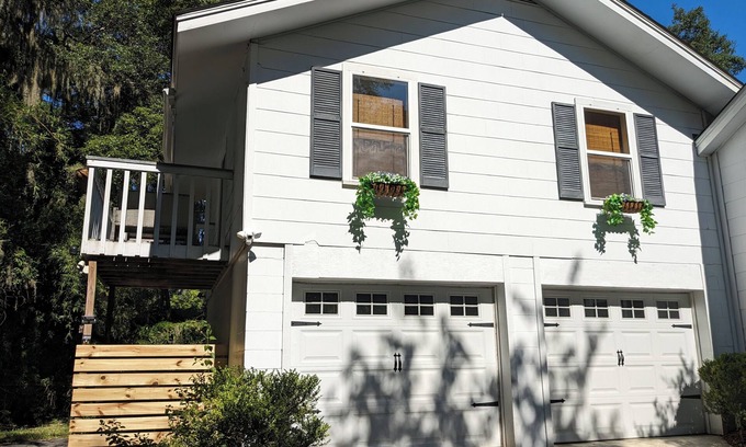 Mossy Oaks Cabaña | Tranquila Beaufort Guest House, perfecta para parejas o familias