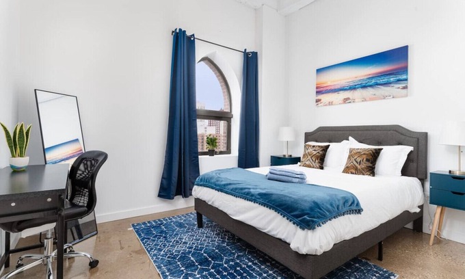 Uptown Apartamento | Peaceful Cozy Beach View| 13 mins DT | 4 mins Lake