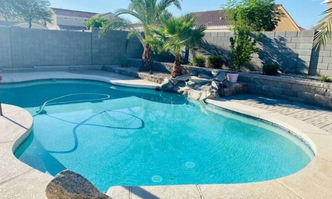 Sundial Casa | Peaceful Desert Home, close to State Farm Stadium