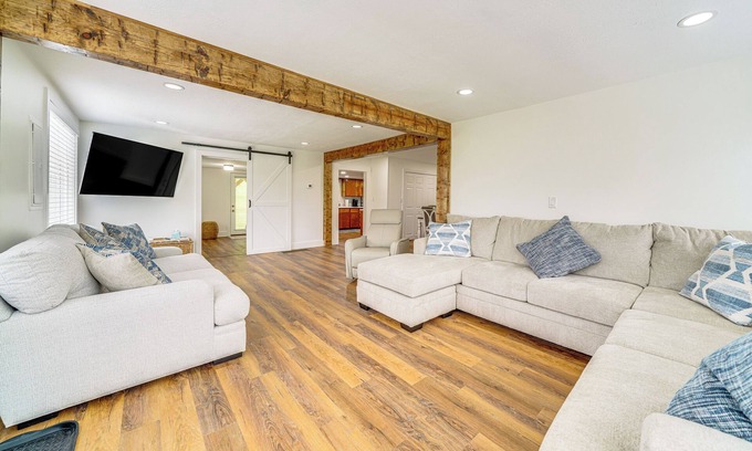 Coxs Creek Casa | Peaceful Home w/ Patio on 30 Acres in Coxs Creek!