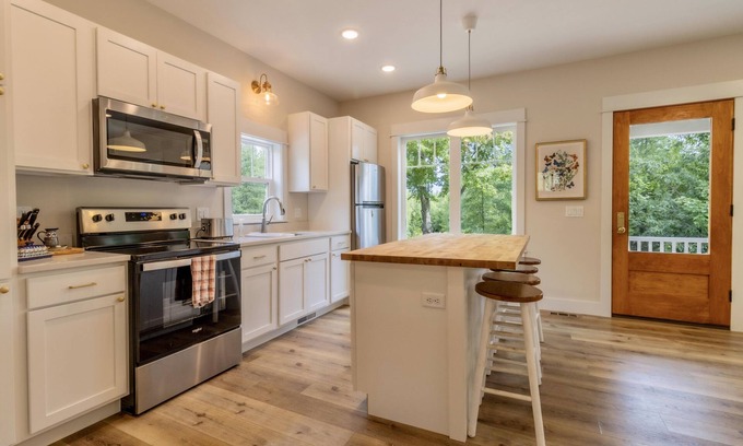 Maple City Casa | Peaceful Lakeside Family Getaway in Northern Michigan