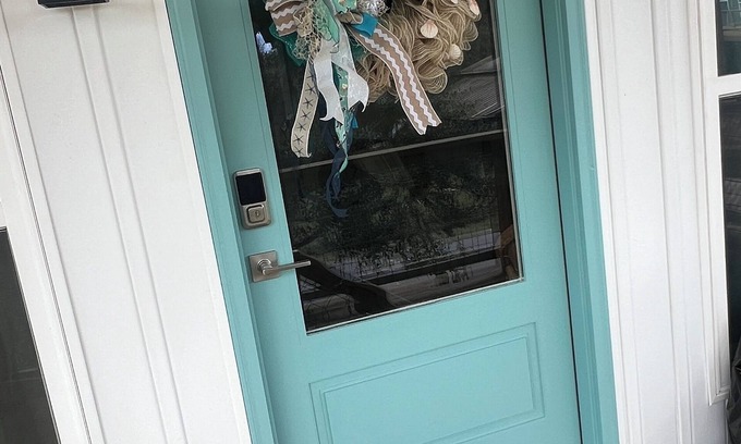 Bay St Louis Casa | Peaceful OuterBanks living just 3 blocks from the beach in Bay St. Louis, MS