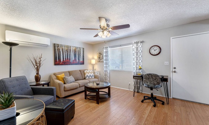 Mira Costa Casa | Peaceful Senior Community Near Beach, Restaurants & Shopping