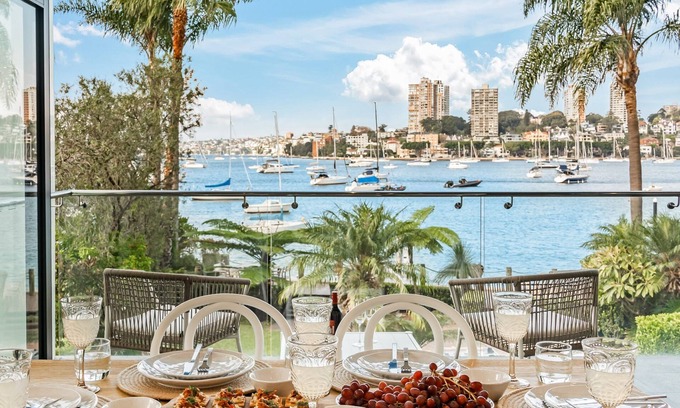 Elizabeth Bay Apartamento | Peach Apartment at Palm View Collective