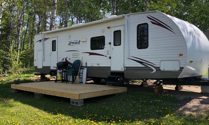 Onanole Casa | Pelican - Camper at Sunset Bay