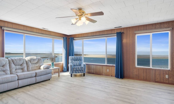 Netarts Apartamento | Pelican Point~Netarts Bay ~1 Bedroom Apartment