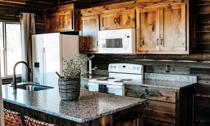 Last Chance Cabina | Pendleton Pointe Cabin #B