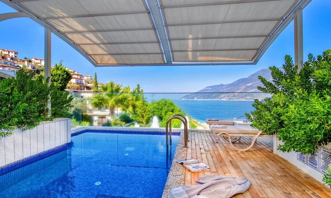 Kas Hotel | Peninsula Gardens Hotel