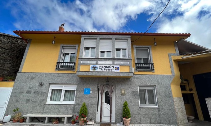 Dumbria Casa | Pensión A Pedra