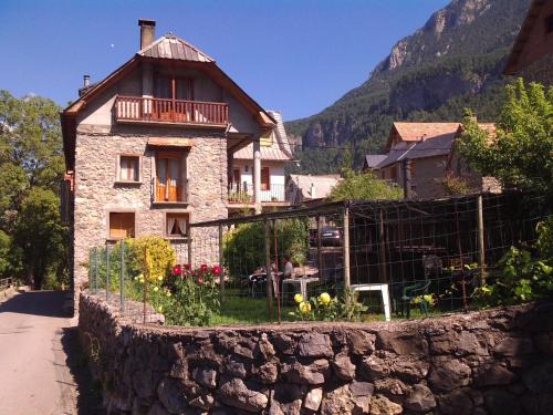 Saravillo Casa | Pensión Pallaruelo