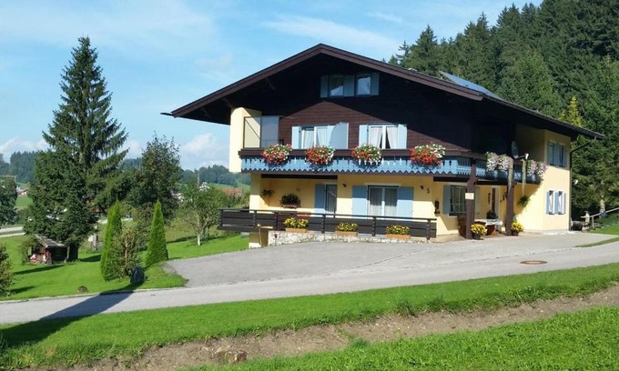 Teisendorf Casa | Pension Ramstötter