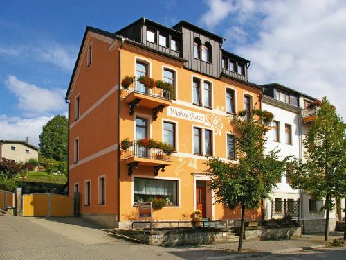 Bad Elster Casa | Pension Weiße Rose, Parkplatz, Frühstück, Wlan, Zentral