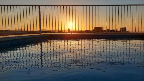 Xaghra Apartamento | Penthouse, Sea Views and Private Roof Top Pool