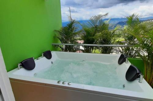 La Mesa Apartamento | Penthouse SPA Jacuzzi y Sauna Privado