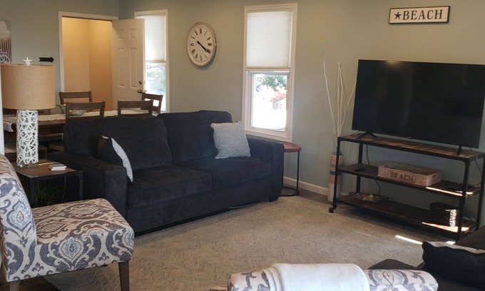 Sylvan Beach Apartamento | Recientemente renovado 4 dormitorios 2 baños Penthouse Suite en el corazón Sylvan Beach Resort