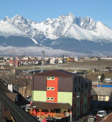 Poprad Hotel | Penzión Slávia