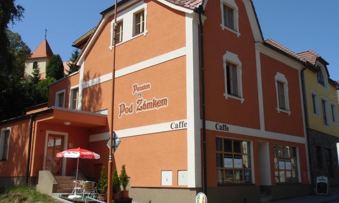 Zruc nad Sazavou Casa | Penzion Pod Zámkem