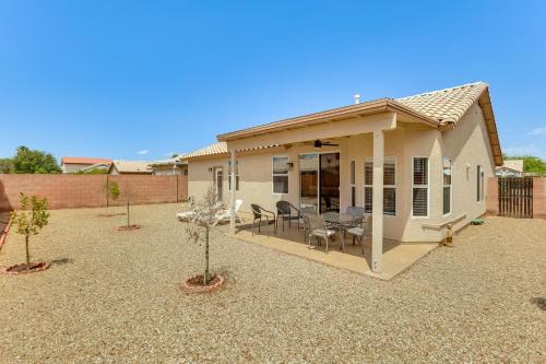 Sweetwater Place Casa | Peoria Home with Fenced-In Yard and Patio!