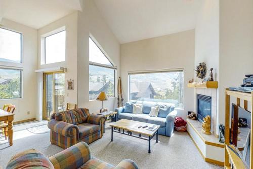 Three Peaks Casa | Peregrine Place