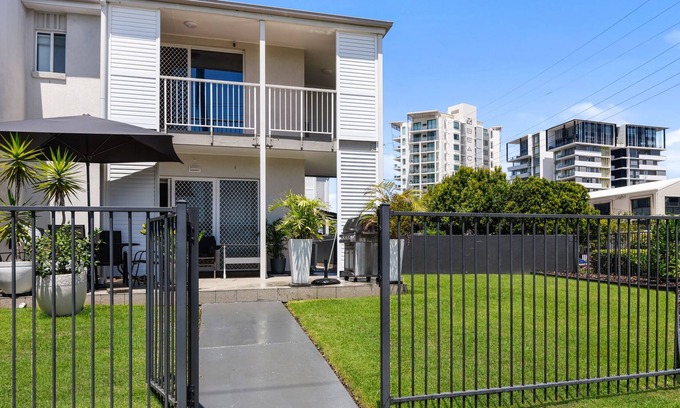 Sunshine Coast Casa | Perfect couples retreat in the heart of Cotton Tree