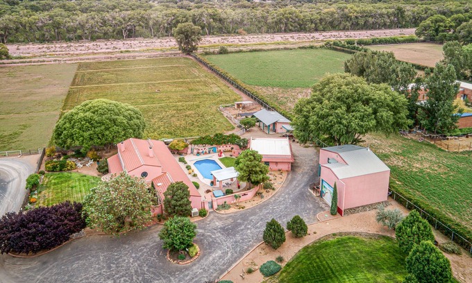 South Valley Apartamento | Sereno, encantador retiro rural, pero cerca de la ciudad.
