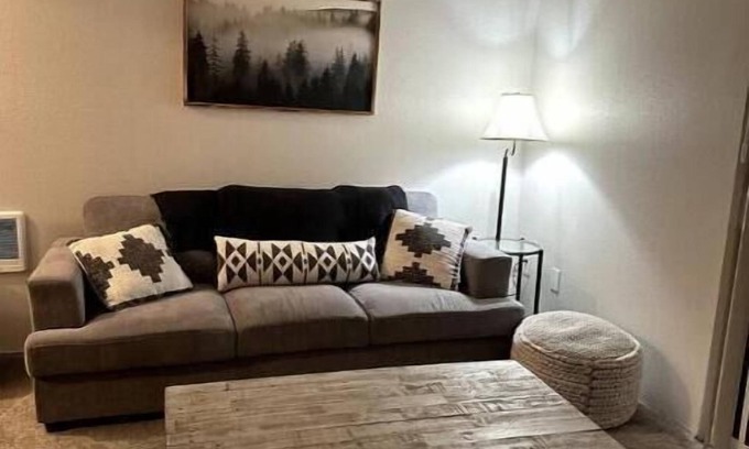 Aberdeen Apartamento | Perfect for traveling professionals! pet friendly