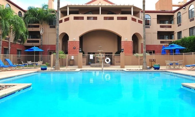 Palo Verde Casa | Perfect Getaway! Kitchen, Pool, Close to Pima Air Museum