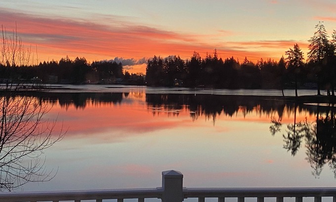 Shelton Casa | Perfect hideaway on a serene and peaceful lake