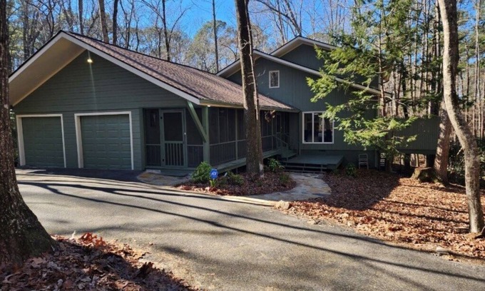 Pine Mountain Casa | Perfect Hiker’s Haven Retreat just steps to F. D Roosevelt State Park!