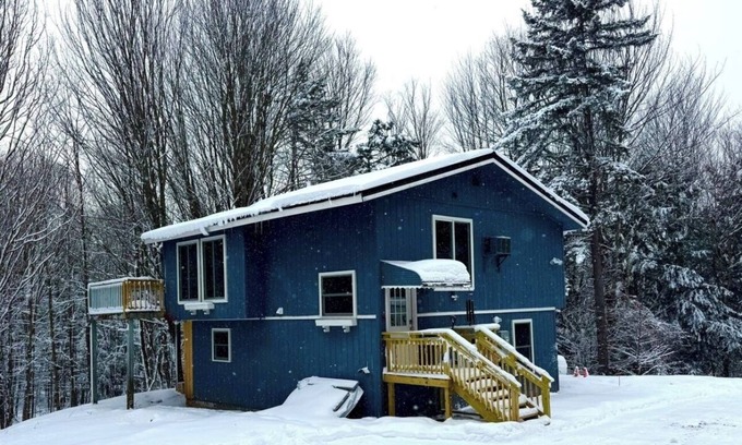 North Troy Casa | Perfect house for a getaway to Jay Peak