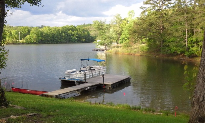 Blairsville Cabina | ¡Perfecto para compartir con familiares y amigos! Alquiler Nextdoor Sleeps 7 Más!