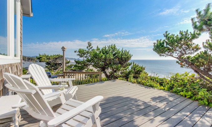 Gleneden Beach Casa | Escapada perfecta a la playa frente al mar con vistas increíbles: ¡camina hasta la playa!